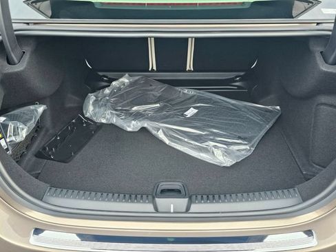 New 2027 Mercedes-Benz E 450 4MATIC Sedan image 11