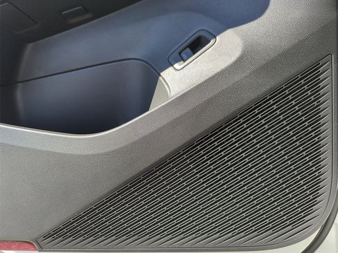 New 2026 Volkswagen Atlas SE image 29