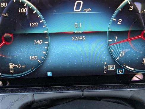 Used 2022 Mercedes-Benz E 350 Sedan image 11