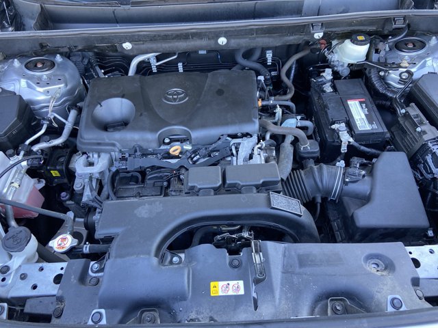 Used 2021 Toyota RAV4 XLE FWD image 27