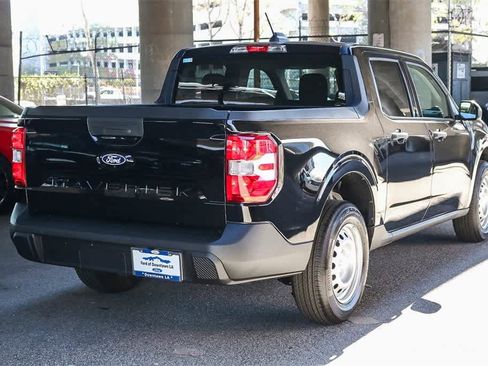 New 2025 Ford Maverick XL image 8