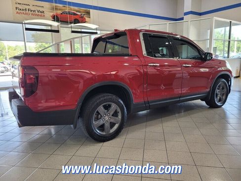 Used 2023 Honda Ridgeline RTL-E image 4