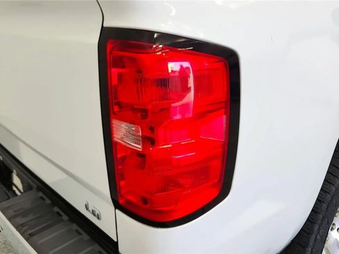 Used 2019 Chevrolet Silverado 1500 LT RWD image 15