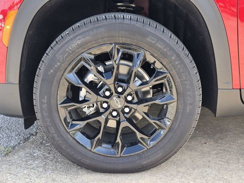 New 2026 Chevrolet Traverse LT w/ Midnight/Sport Edition FWD image 13