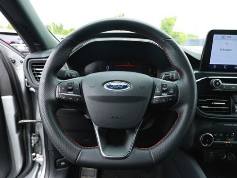 Used 2024 Ford Escape ST-Line FWD image 11