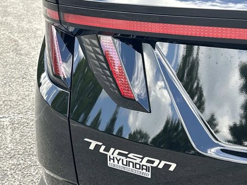 Certified 2025 Hyundai Tucson SEL FWD image 13