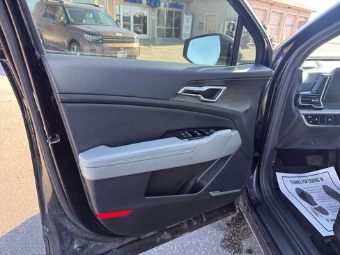 Used 2023 Kia Sportage X-Line w/ X-Line Premium Package AWD/4WD image 15