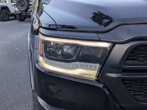 Used 2022 RAM 1500 Big Horn w/ Built-to-serve Edition image 11