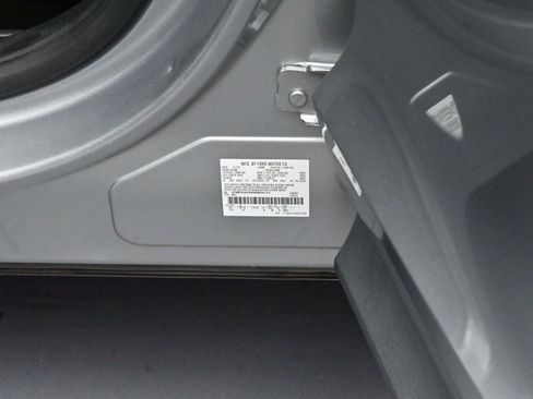 Used 2022 Ford Edge Titanium AWD/4WD image 42