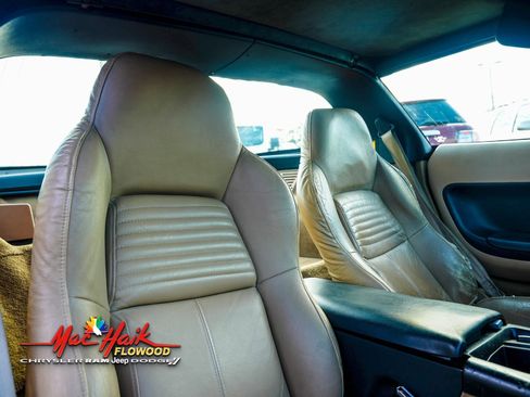 Used 1994 Chevrolet Corvette Coupe image 11