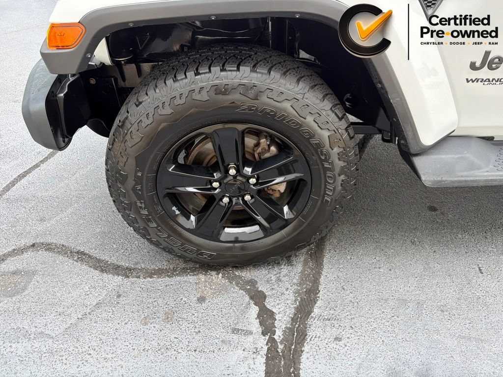 Certified 2021 Jeep Wrangler Unlimited Sahara AWD/4WD image 13