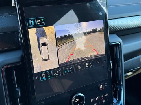 New 2026 GMC Yukon AT4 w/ AT4 Premium Plus Package image 34