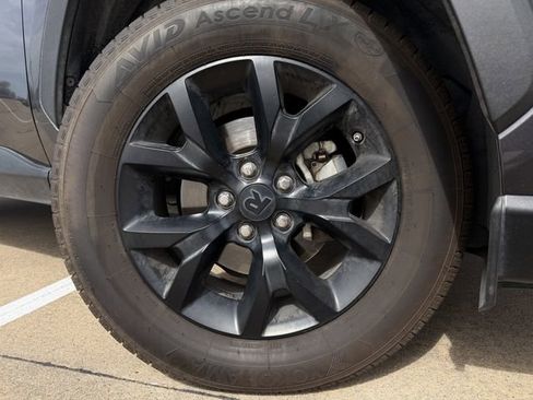 Certified 2022 Toyota RAV4 LE image 10