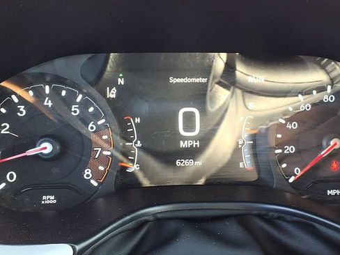 Used 2026 Jeep Compass Limited AWD/4WD image 32