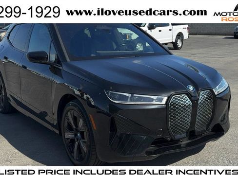 Used 2024 BMW iX xDrive50 w/ Premium Package AWD/4WD image 1
