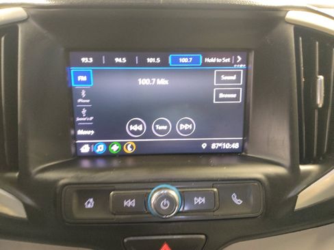 Used 2020 GMC Terrain SLE FWD image 25