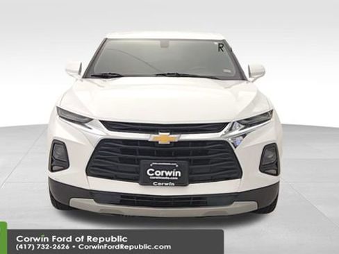 Used 2020 Chevrolet Blazer LT image 2