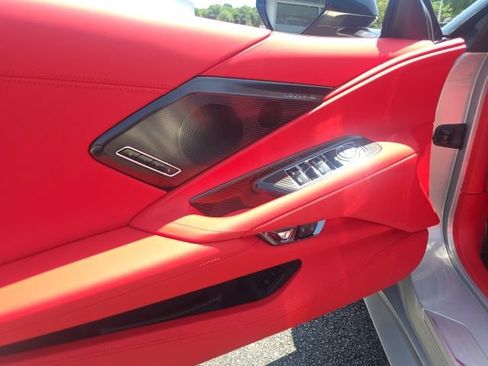 Used 2023 Chevrolet Corvette Stingray Premium Conv w/ Z51 Performance Package RWD image 12