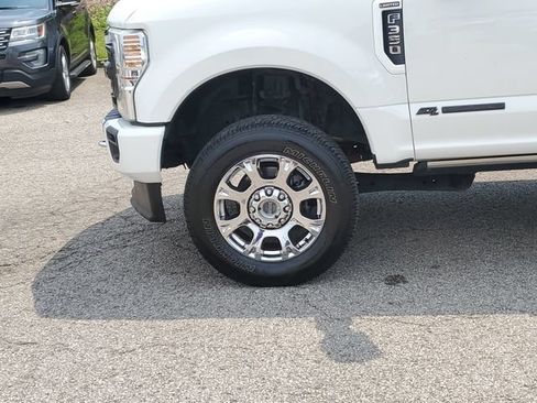Used 2020 Ford F350 Limited AWD/4WD image 8