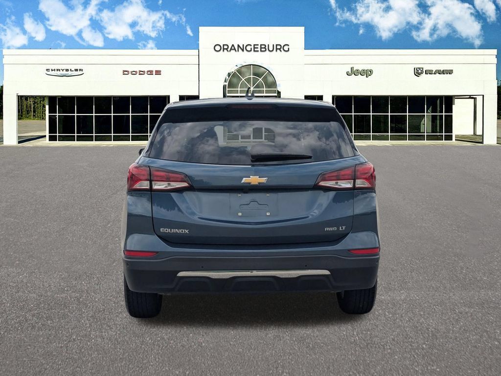 Used 2024 Chevrolet Equinox LT AWD/4WD image 7