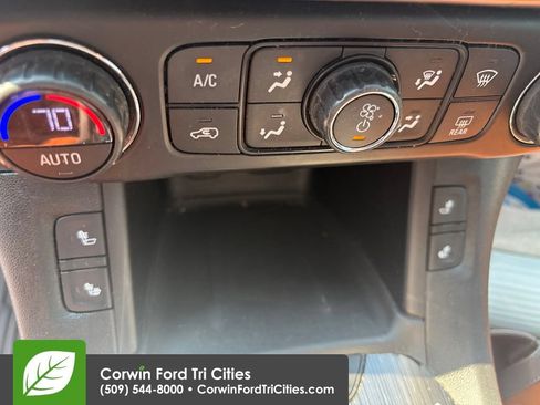 Used 2017 GMC Acadia SLT AWD/4WD image 13