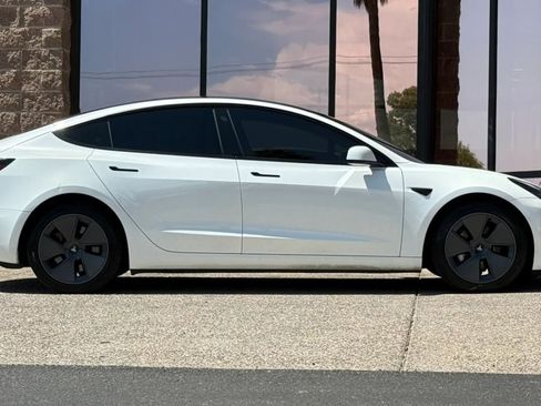 Used 2023 Tesla Model 3 Standard Range RWD image 15