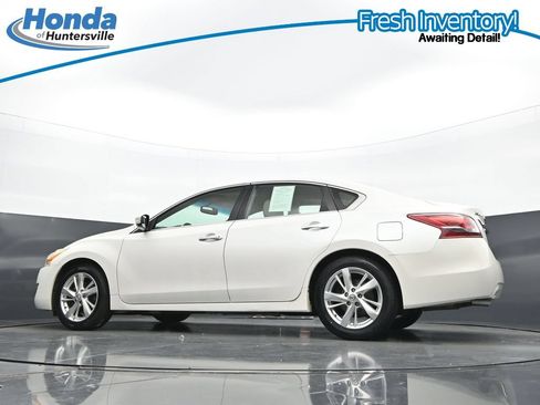 Used 2013 Nissan Altima 2.5 SL FWD image 29