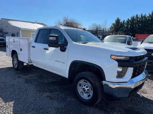 Used 2023 Chevrolet Silverado 2500 W/T w/ WT Convenience Package AWD/4WD image 4