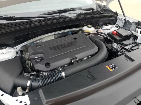 New 2026 Buick Envision Sport Touring image 36