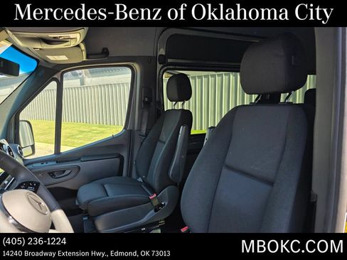 Used 2026 Mercedes-Benz Sprinter 2500 image 12