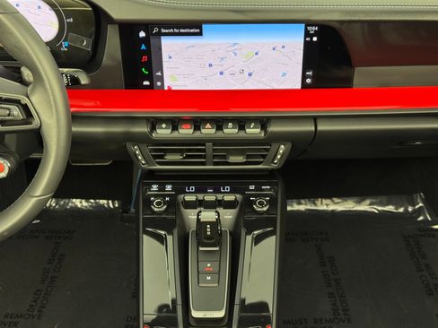 Used 2025 Porsche 911 Carrera image 25