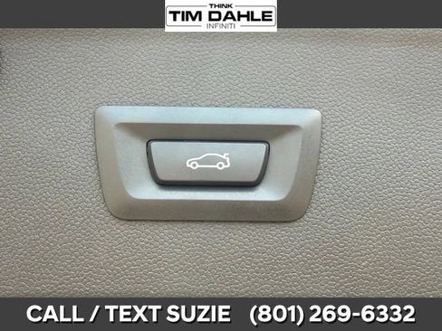 Used 2023 BMW iX xDrive50 w/ Premium Package AWD/4WD image 19