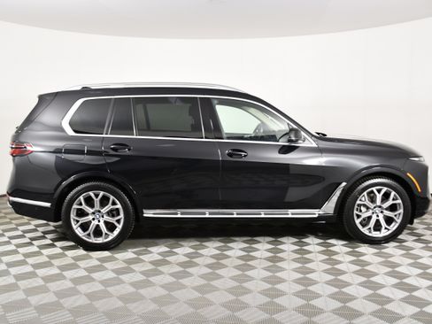 Used 2026 BMW X7 xDrive40i AWD/4WD image 5
