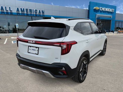 Used 2024 Kia Seltos SX AWD/4WD image 8