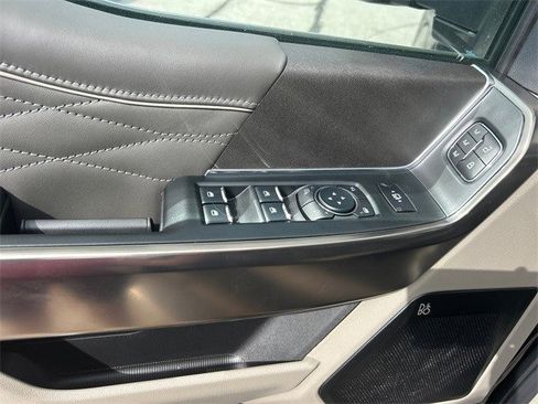 New 2025 Ford F350 Platinum w/ Platinum Plus Package image 24