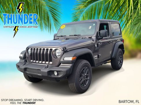 Used 2019 Jeep Wrangler Sport AWD/4WD image 2
