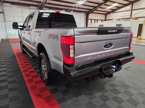 Used 2020 Ford F250 Lariat w/ Lariat Value Package image 28