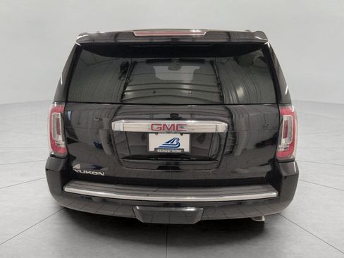 Used 2016 GMC Yukon Denali w/ Open Road Package AWD/4WD image 25