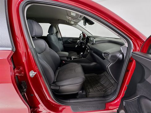 Used 2019 Hyundai Santa Fe SE image 29
