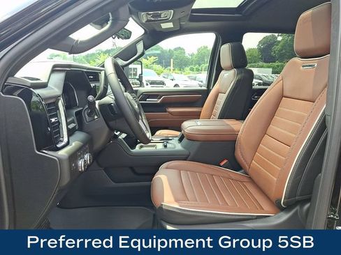 Used 2026 GMC Sierra 3500 Denali Ultimate AWD/4WD image 2