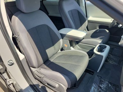 Used 2024 Hyundai Ioniq 5 SE RWD image 24