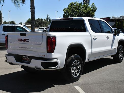 Used 2025 GMC Sierra 1500 AT4 AWD/4WD image 8