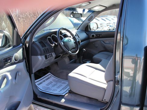 Used 2009 Toyota Tacoma 4x4 Regular Cab image 15