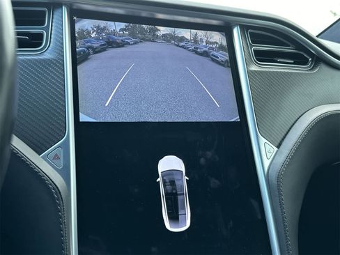 Used 2018 Tesla Model X P100D image 20