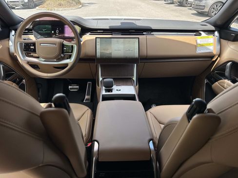 New 2026 Land Rover Range Rover SE AWD/4WD image 16