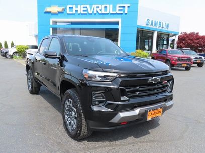 Used 2024 Chevrolet Colorado Z71 w/ Z71 Convenience Package 2