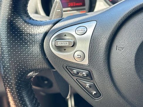 Used 2017 Nissan 370Z Touring RWD image 23