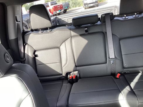 New 2026 GMC Sierra 2500 SLT image 10