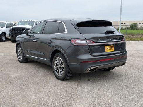 Used 2020 Lincoln Nautilus Reserve FWD image 5