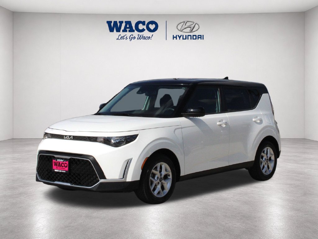 Used 2023 Kia Soul S FWD image 3
